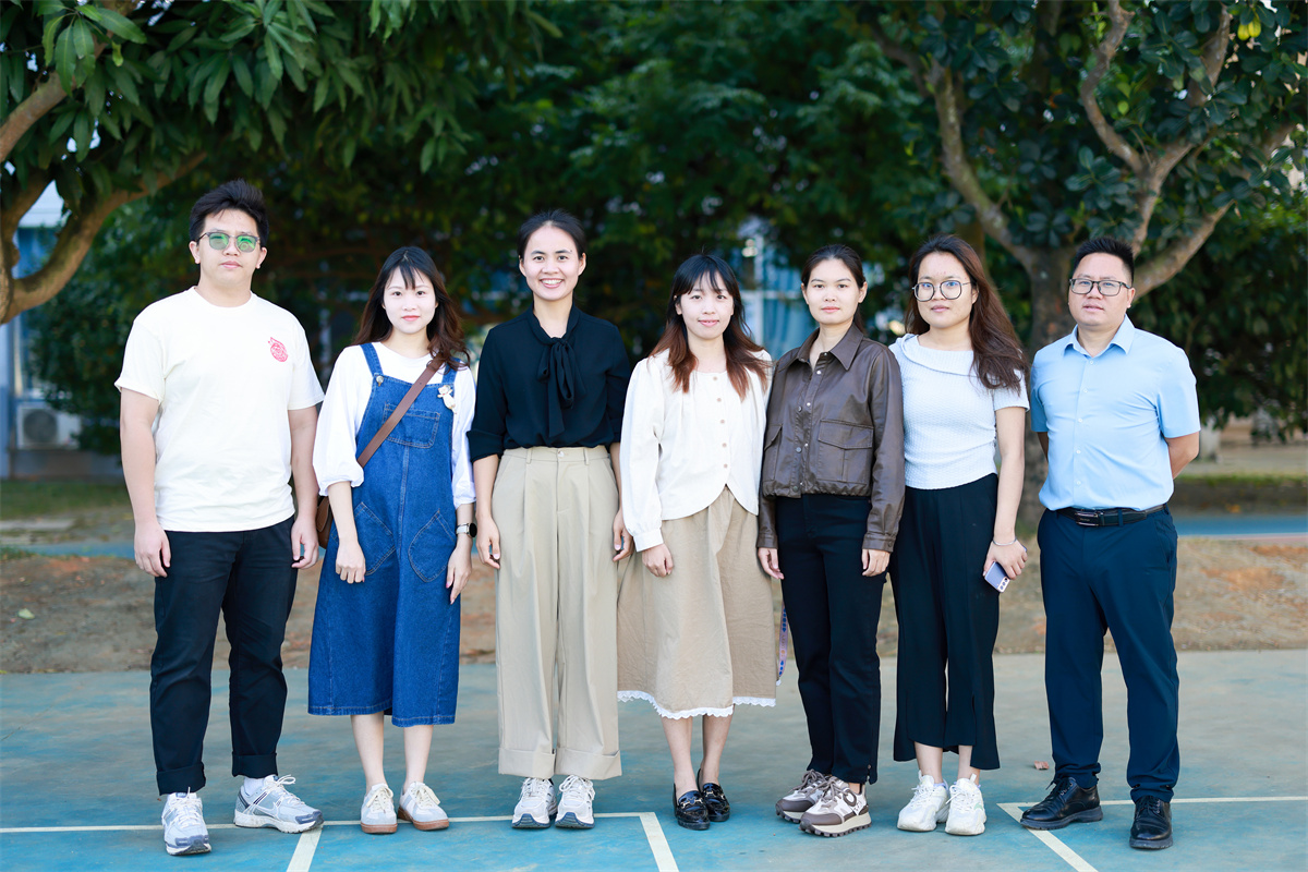 初中化学科.jpg